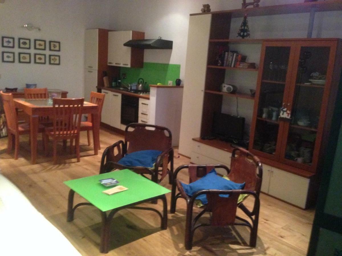 The Blu And Green Apartment ローマ エクステリア 写真